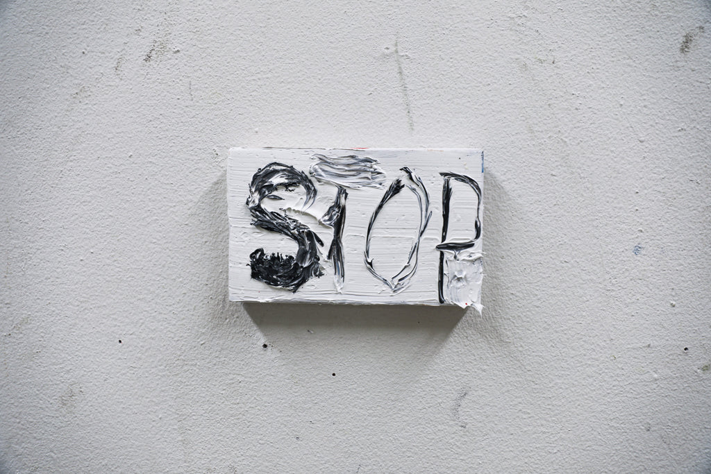 Wax Crayons in 12 nice colors + "STOP"